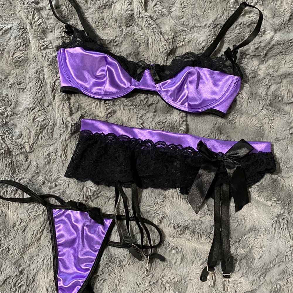 3 piece lingerie set sz S